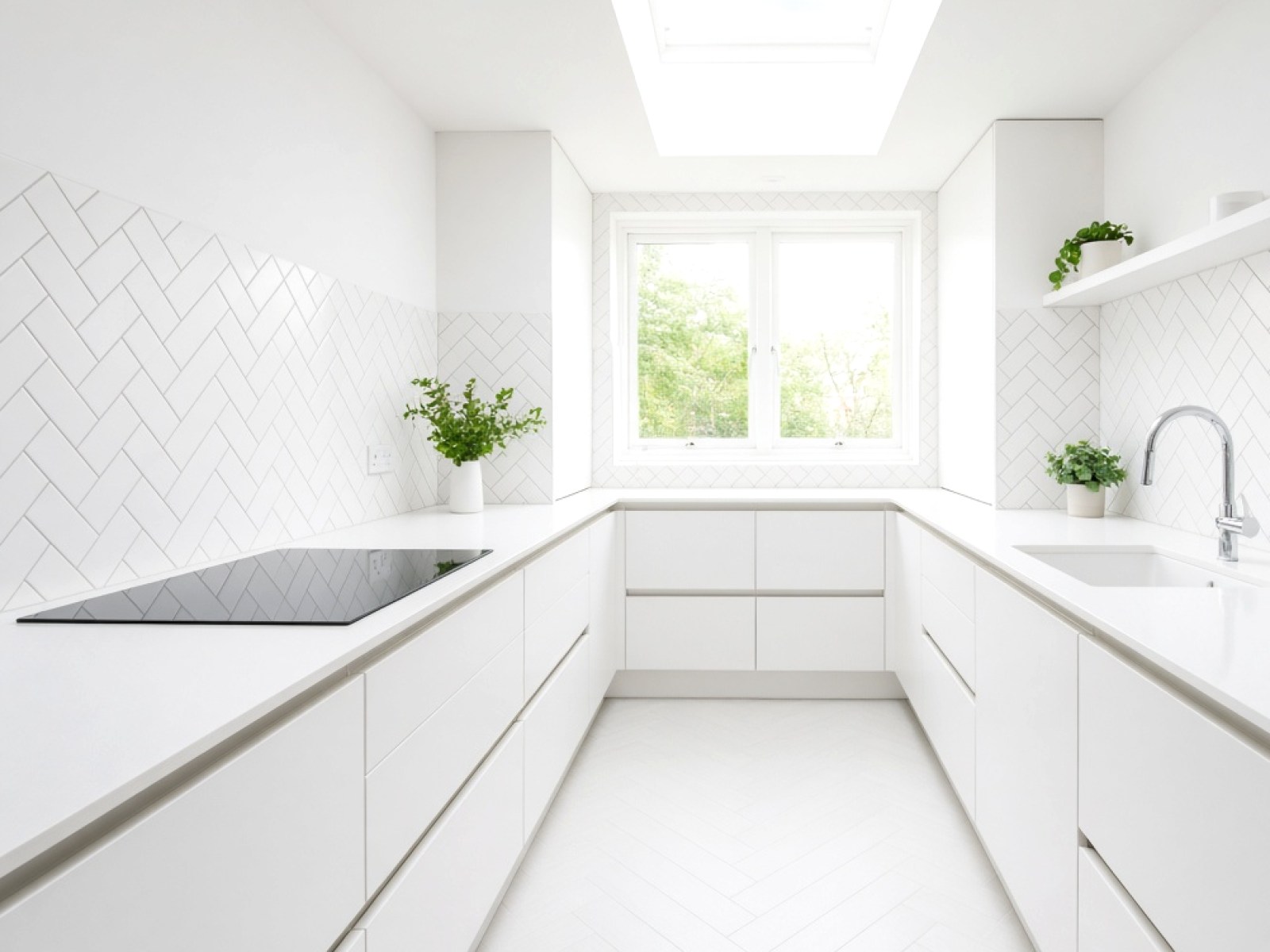 Apollo Kitchen Worktops Apollo Kitchen Worktops kitchen scene 1
